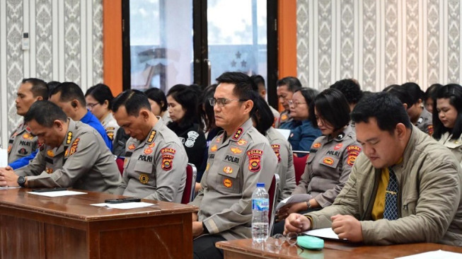 Polda Jambi Gelar Binrohtal Personel Nasrani, Perkuat Integritas dan Pelayanan Humanis